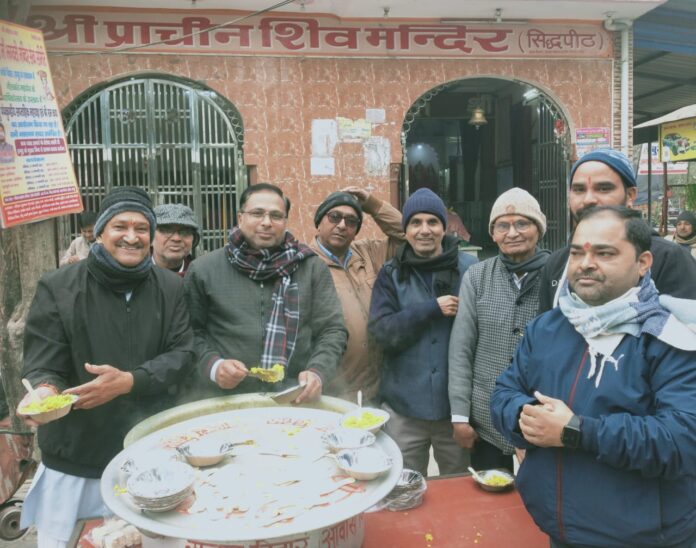 distributing porridge