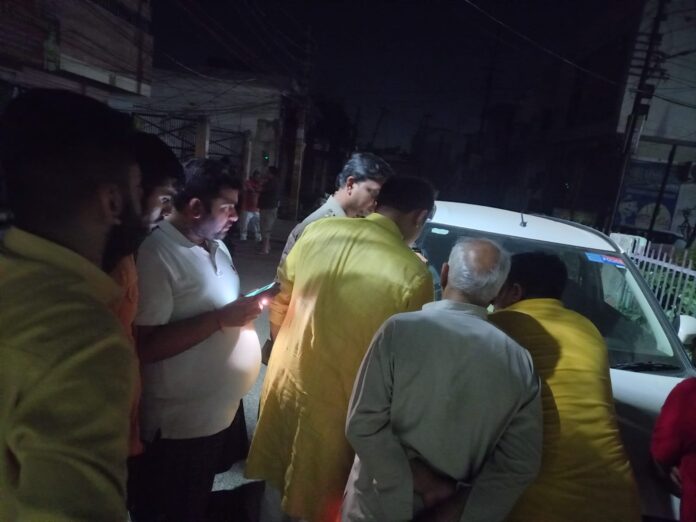 People gathered on the spot after the robbery