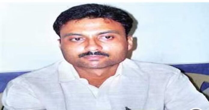 Gangster Vinod Upadhyaya Killed