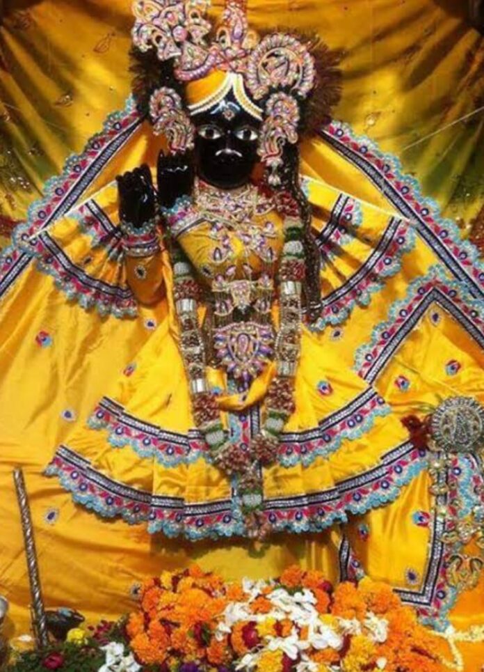 Banke Bihari Mandir Darshan