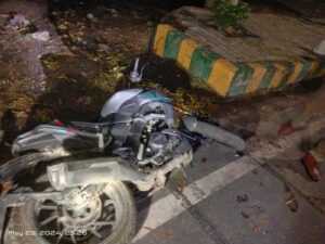 Noida Crime News नोएडा पुलिस और लुटेरों के बीच हुई धांय धांय, एक घायल; दूसरा फरार