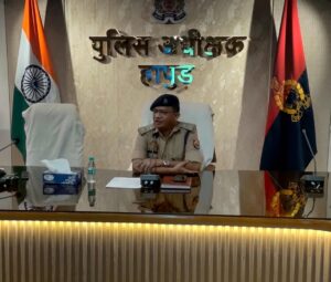 Hapur पुलिस और व्यापारियों की बैठक में उठा अतिक्रमण का मुद्दा