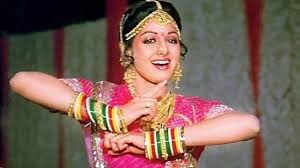 Sridevi Birth Anniversary रोमांस से लेकर एक्शन तक, हर चीज में माहिर थीं इंडियन सिनेमा की पहली महिला सुपरस्टार, रहस्यमयी बनी मौत, पहचाना?